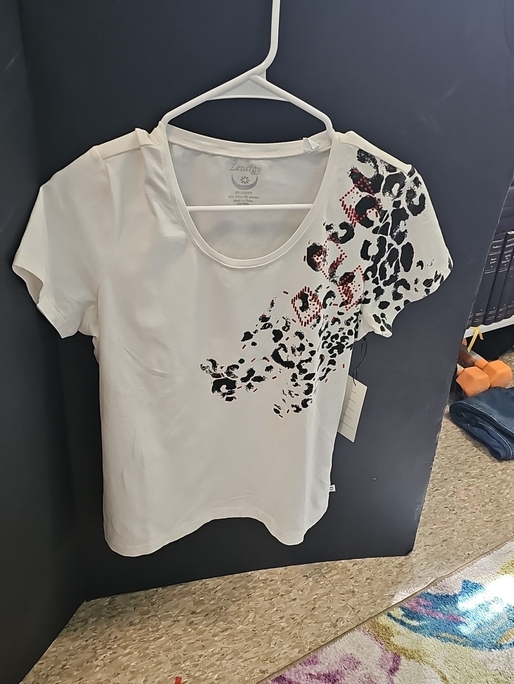 Zenetgy By Chico White Cotton Short-Sleeve Tee with Leopard Accent Hollographic